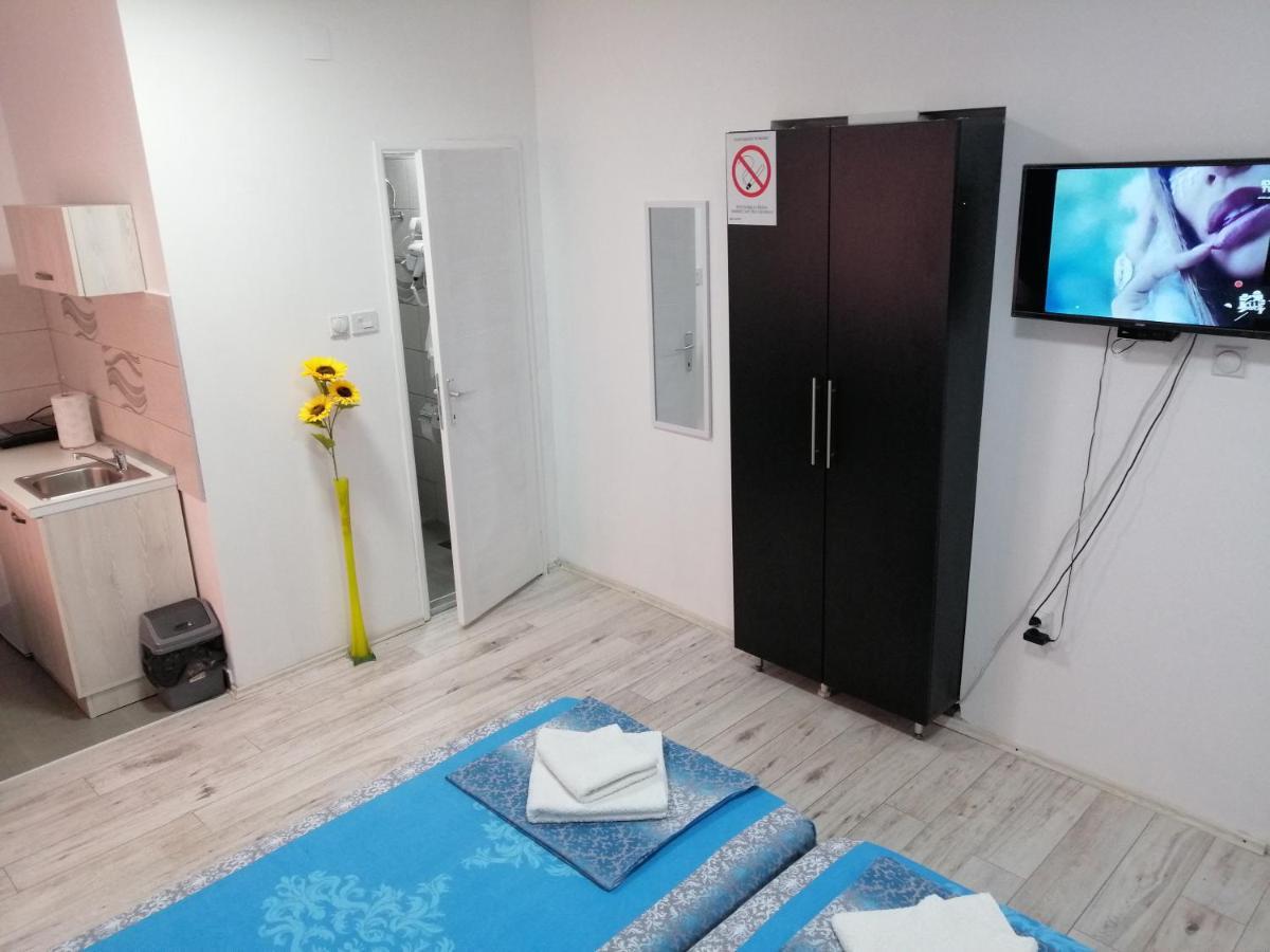 Mitic Apartmani 1 Ni Eksteriør bilde