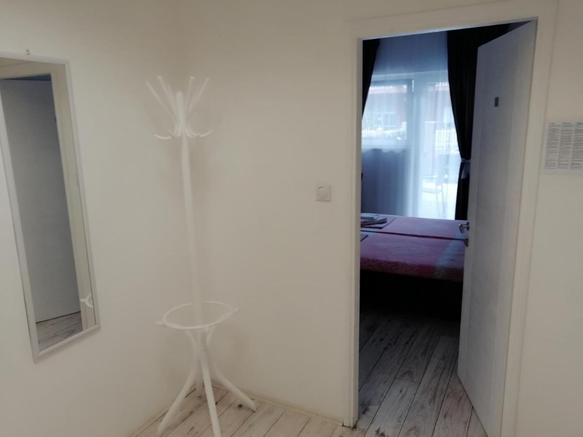 Mitic Apartmani 1 Ni Eksteriør bilde