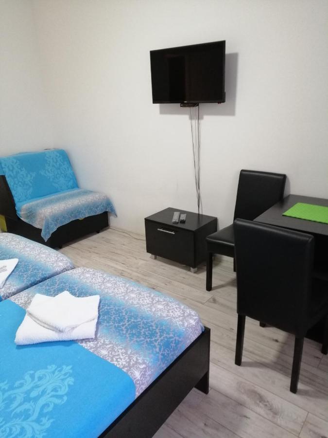 Mitic Apartmani 1 Ni Eksteriør bilde