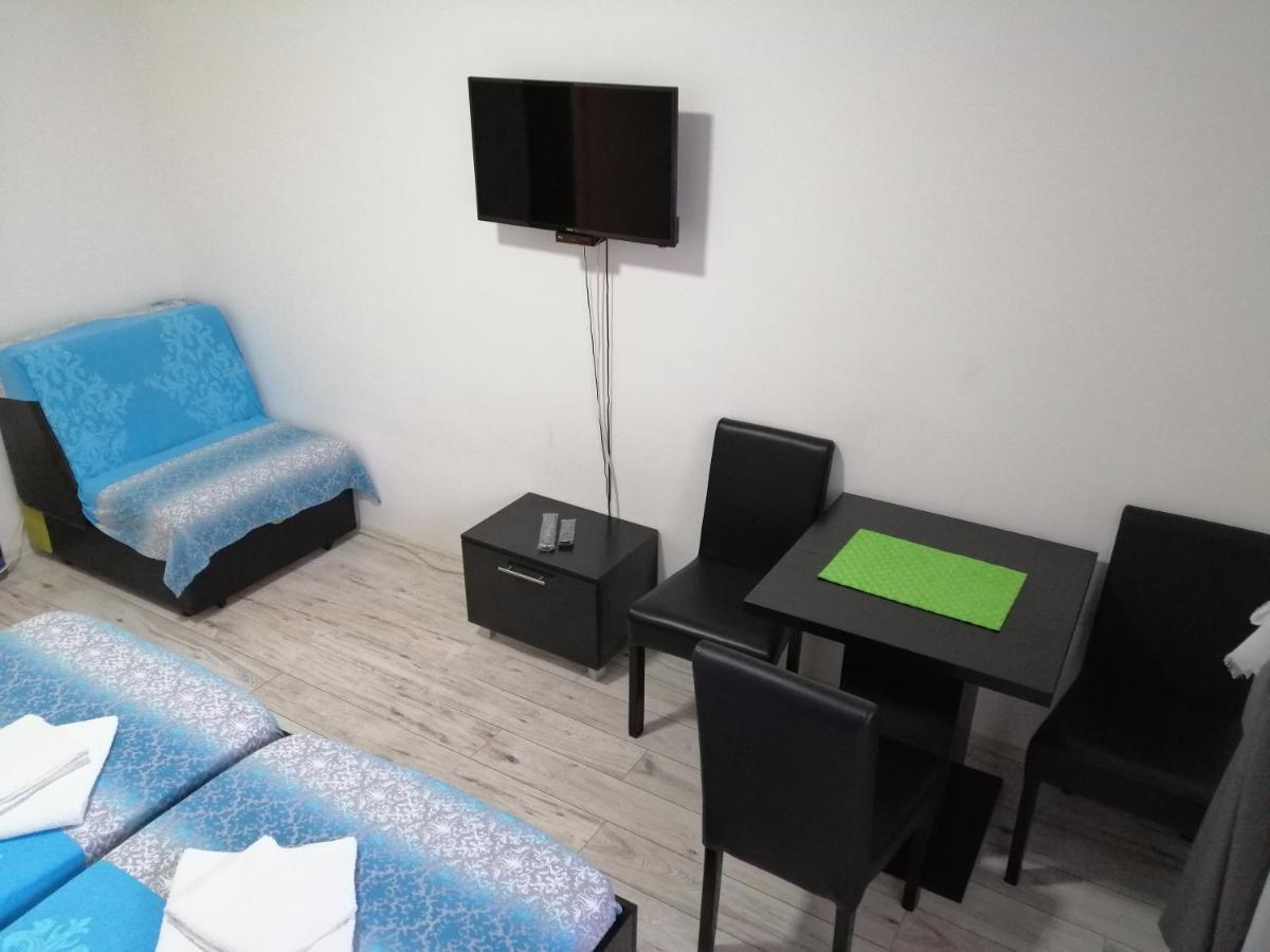 Mitic Apartmani 1 Ni Eksteriør bilde
