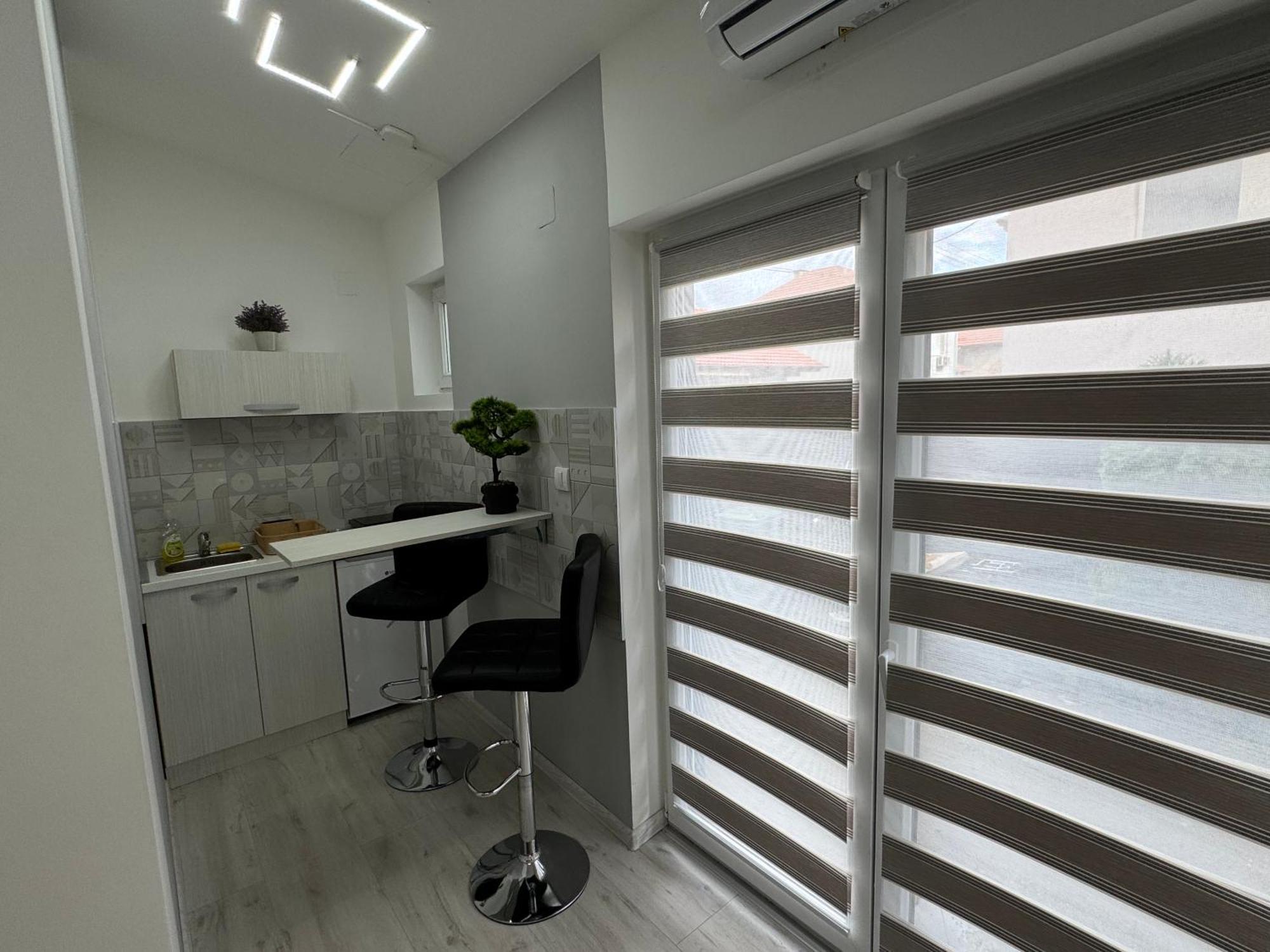 Mitic Apartmani 1 Ni Eksteriør bilde